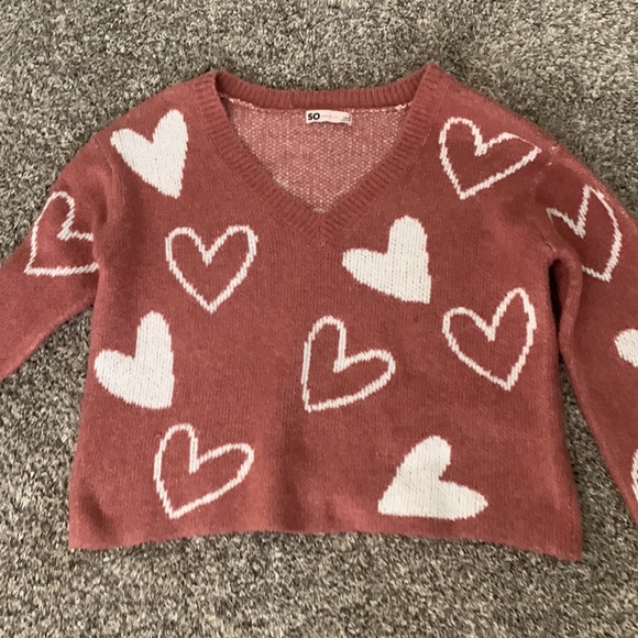 A sweater that is pink with hearts and soft - Picture 2 of 2